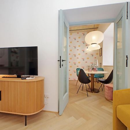 Ych-Colorful And Classy Apartment Near Fori Imperiali Rome Luaran gambar